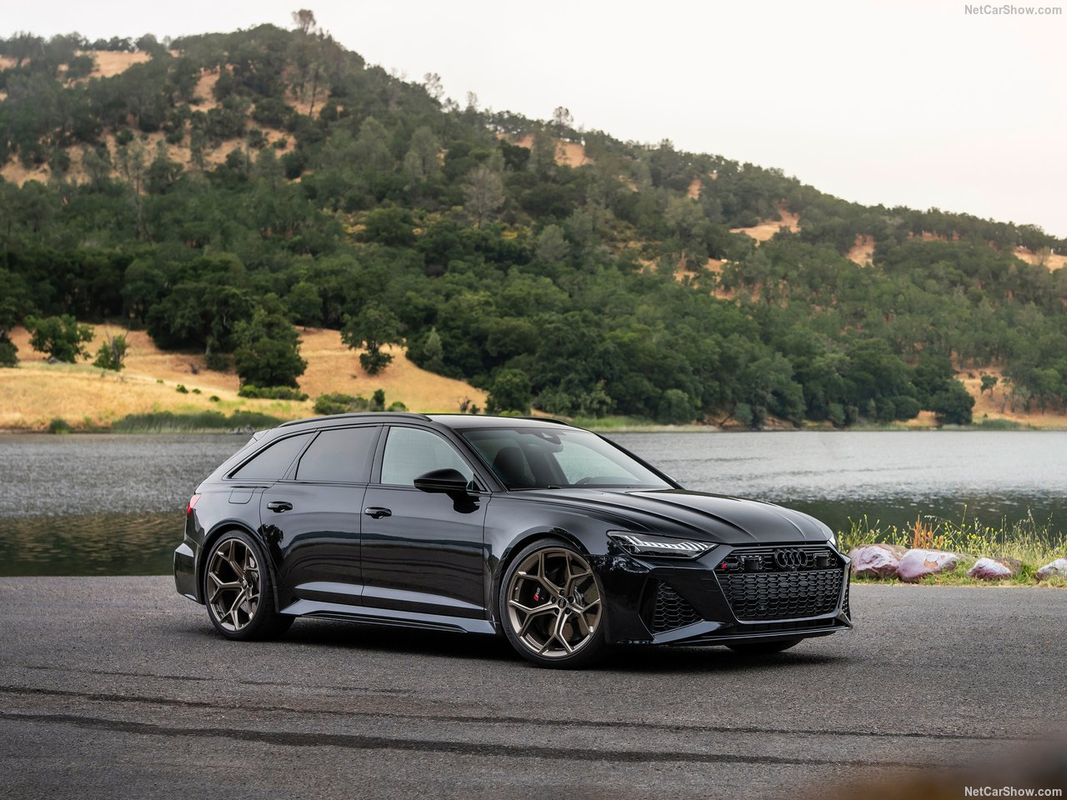 AUDI RS 6 Avant