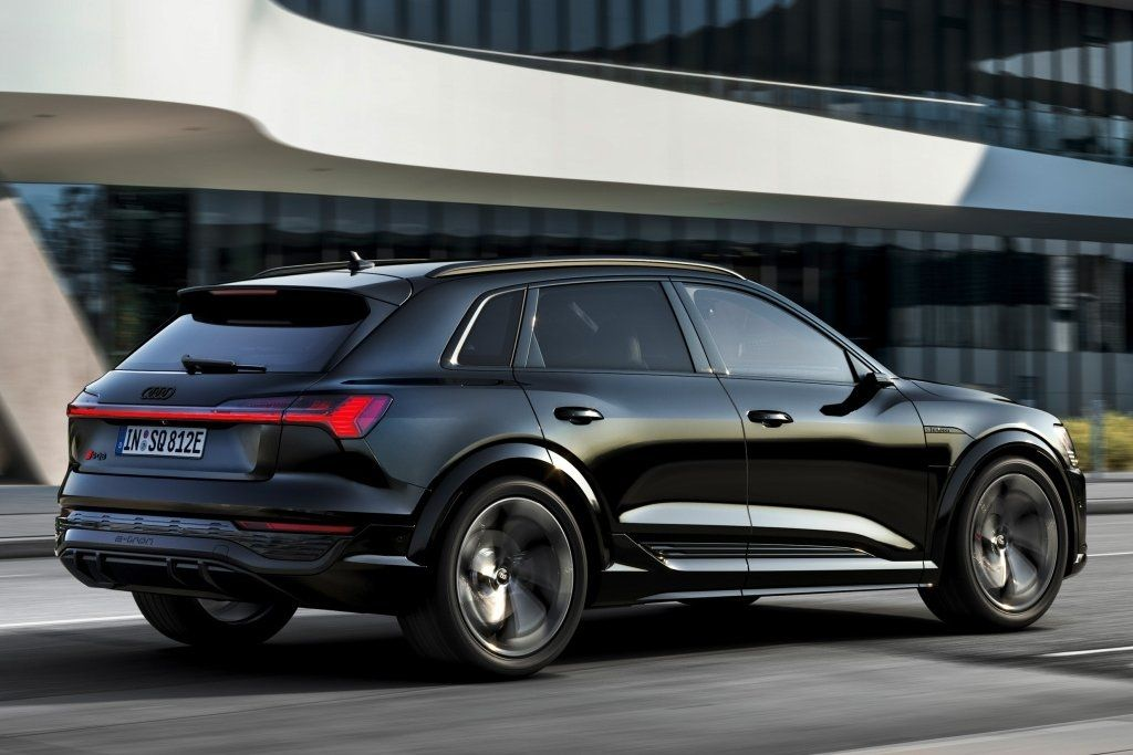 AUDI SQ8 e-tron